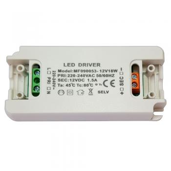 LED Trafo 18 Watt 12V DC Transformator Netzteil driver 12 Volt 18W elektronisch